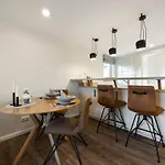 My Leesch - Hotel&restaurant Nahe Büsum - Hunde Herzlich Willkommen Reinsbuttel