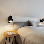 My Leesch - Hotel&restaurant Nahe Büsum - Hunde Herzlich Willkommen Reinsbuttel