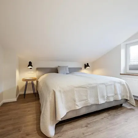 Hotell My Leesch - & Restaurant Nahe Buesum - Hunde Herzlich Willkommen *