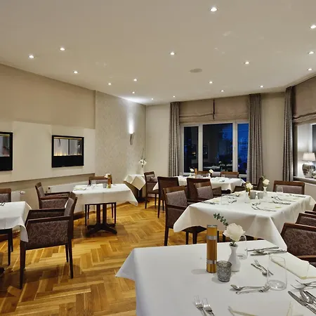 Hotell My Leesch - & Restaurant Nahe Buesum - Hunde Herzlich Willkommen